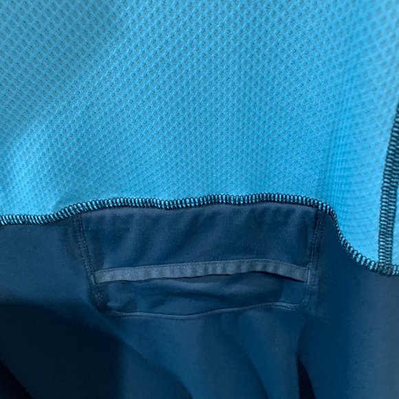 Patagonia Women's All Weather Active Dress Blue Medium - Picture 8 of 8